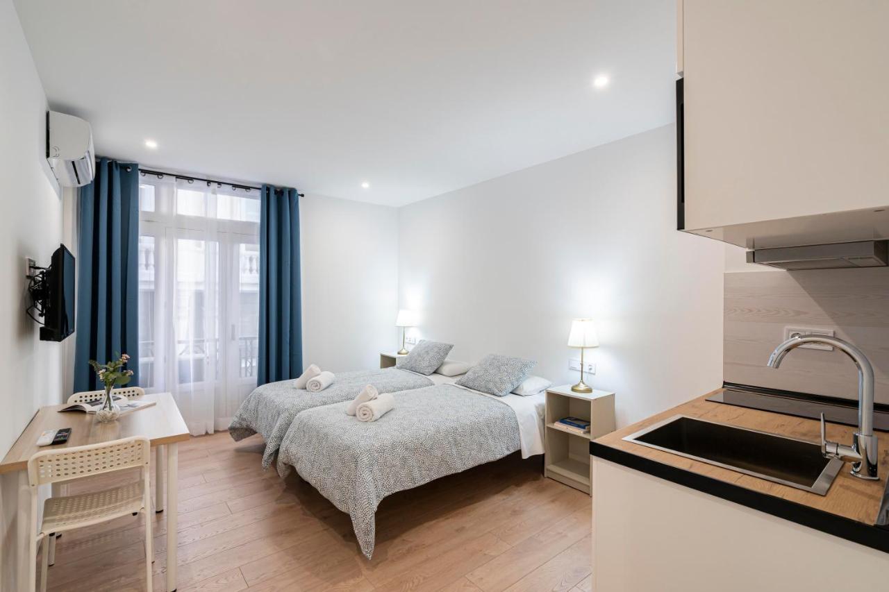 Room Plaza Espana Madrid Extérieur photo