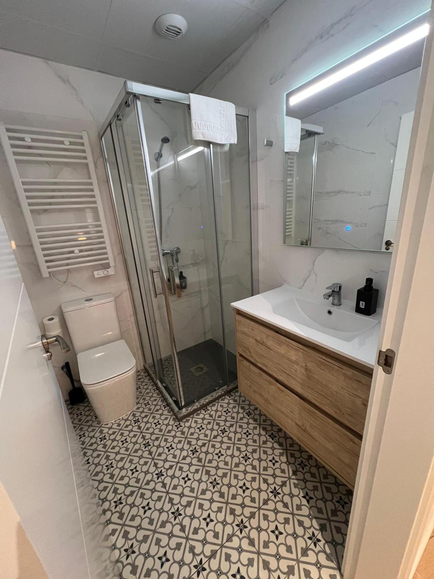 Room Plaza Espana Madrid Extérieur photo